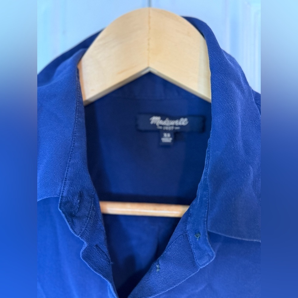 Madewell Blue Buttoned Relaxed Top - Picture 3 of 3
